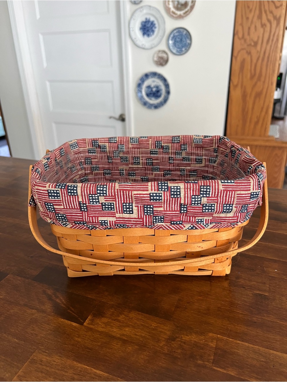 Longaberger Sewing Notions Basket, Old Glory Fabric Liner, 2002